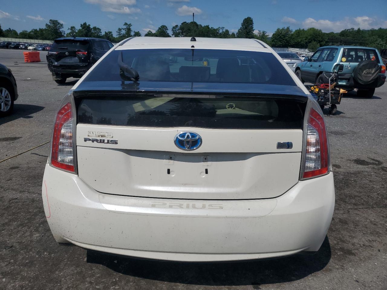 2013 TOYOTA PRIUS