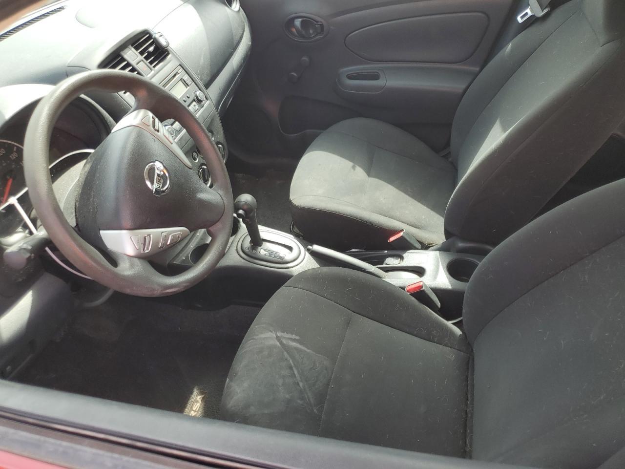 2015 NISSAN VERSA