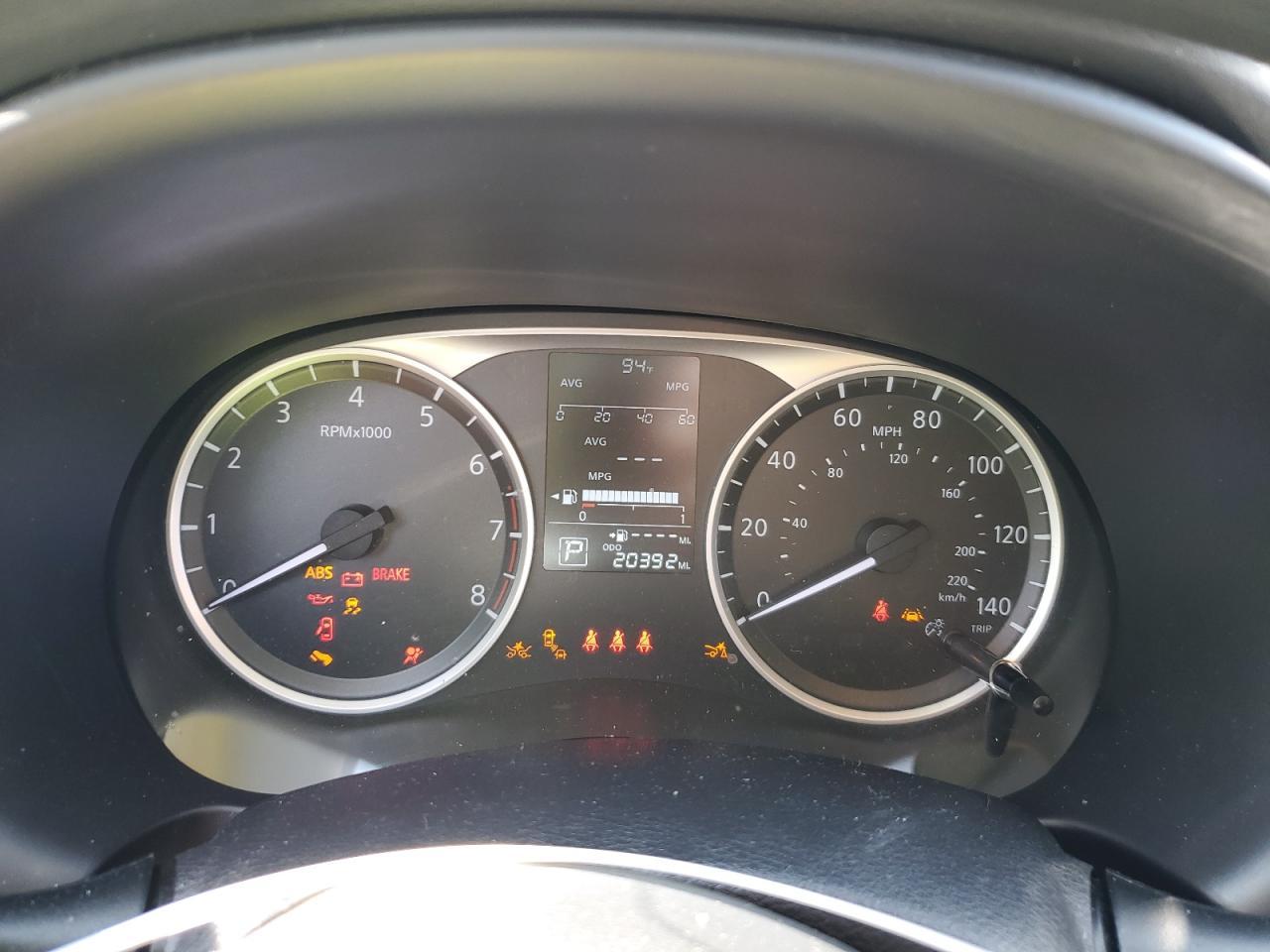 2023 NISSAN KICKS