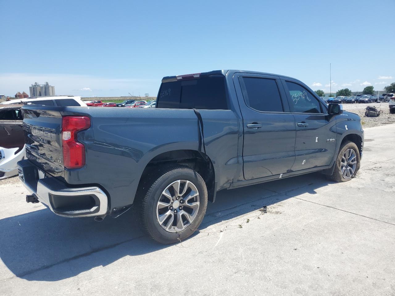 2021 CHEVROLET Silverado