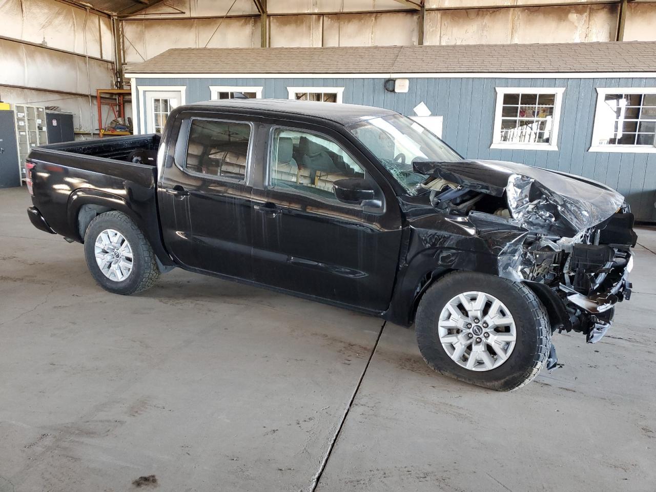 2022 NISSAN Frontier