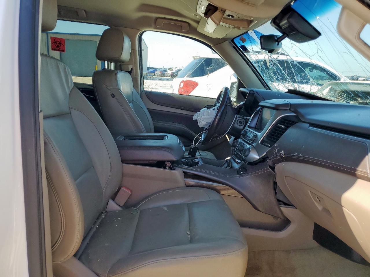 2018 CHEVROLET Suburban
