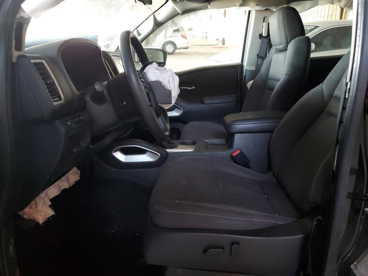 2022 NISSAN Frontier