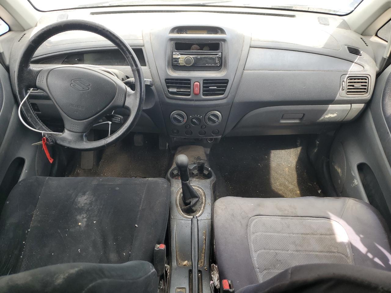 2004 SUZUKI Aerio