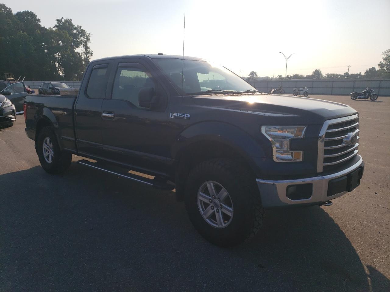2016 FORD F-150