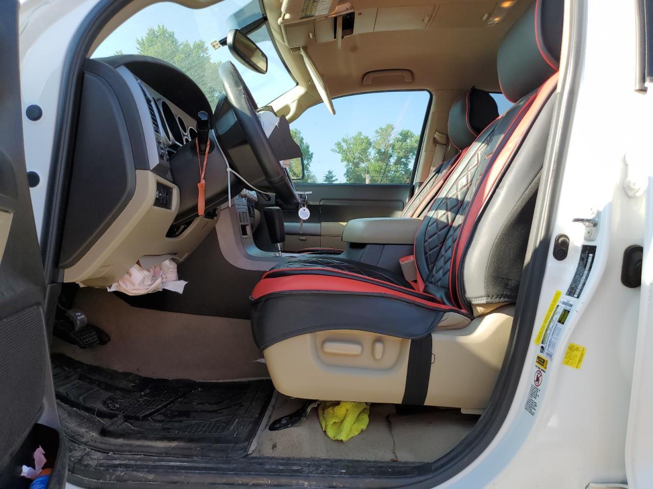 2011 TOYOTA TUNDRA