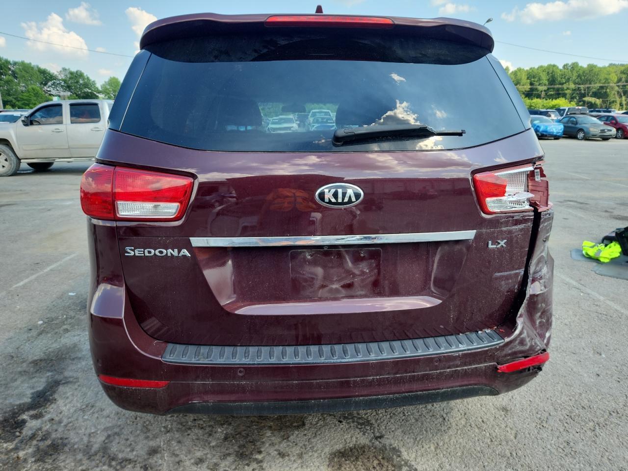 2017 KIA SEDONA