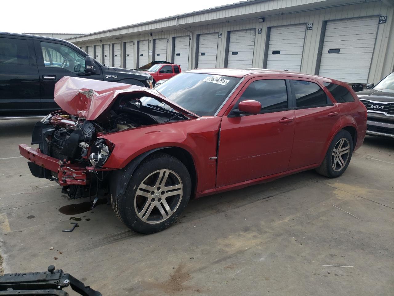 2005 DODGE MAGNUM