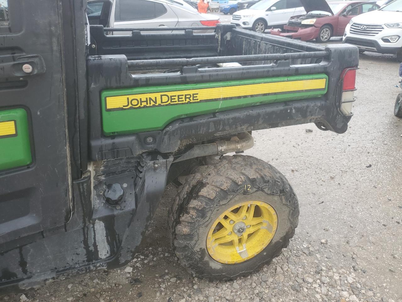 2018 Jd Xuv 835m