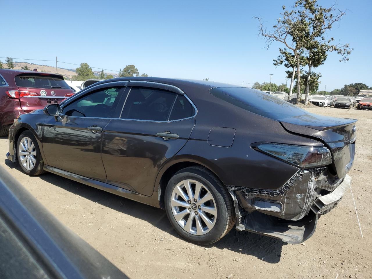 2018 TOYOTA CAMRY