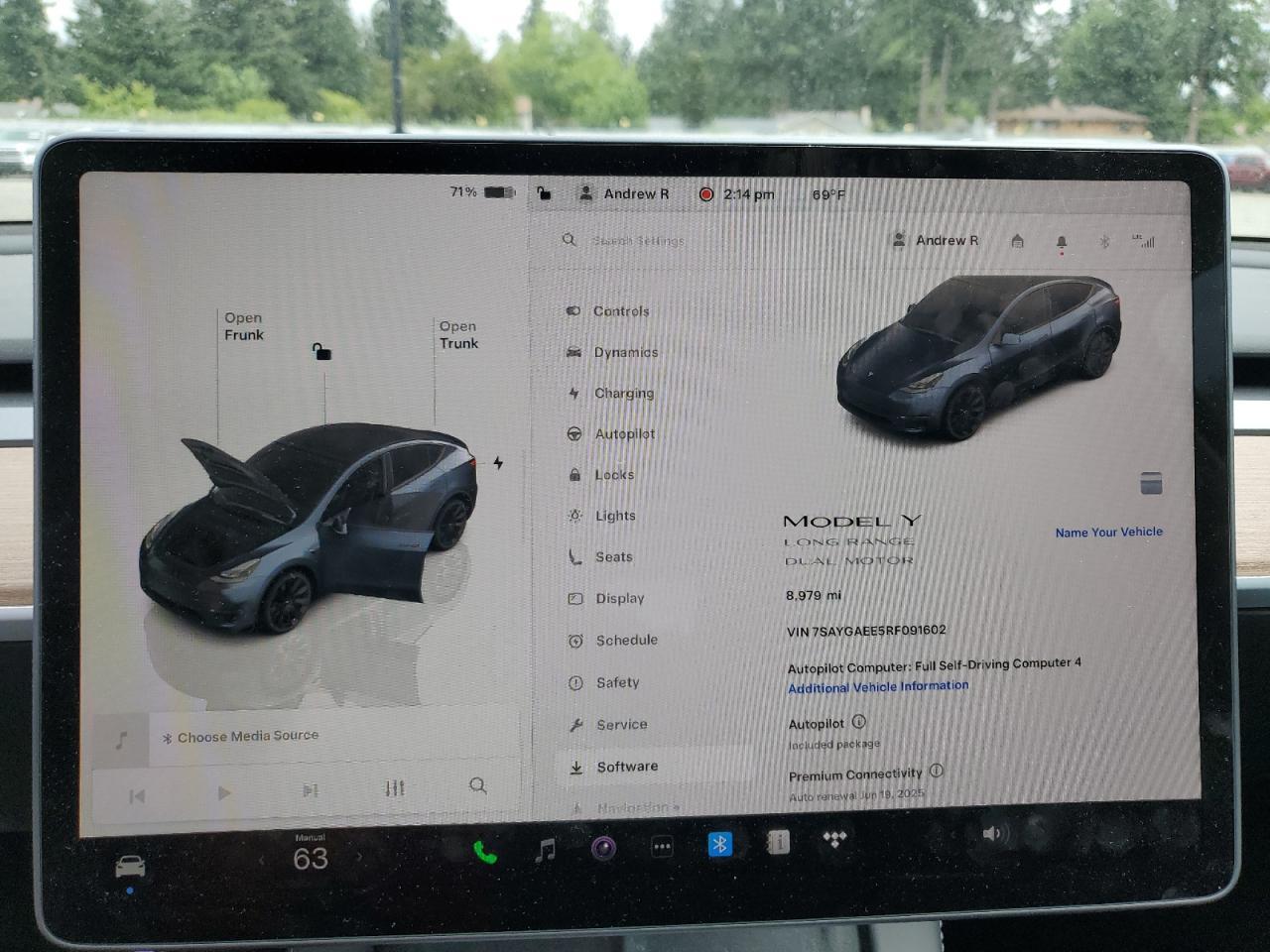 2024 TESLA MODEL Y