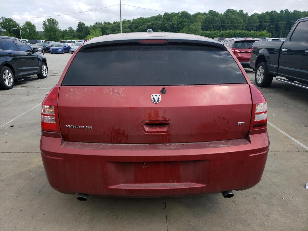 2005 DODGE MAGNUM