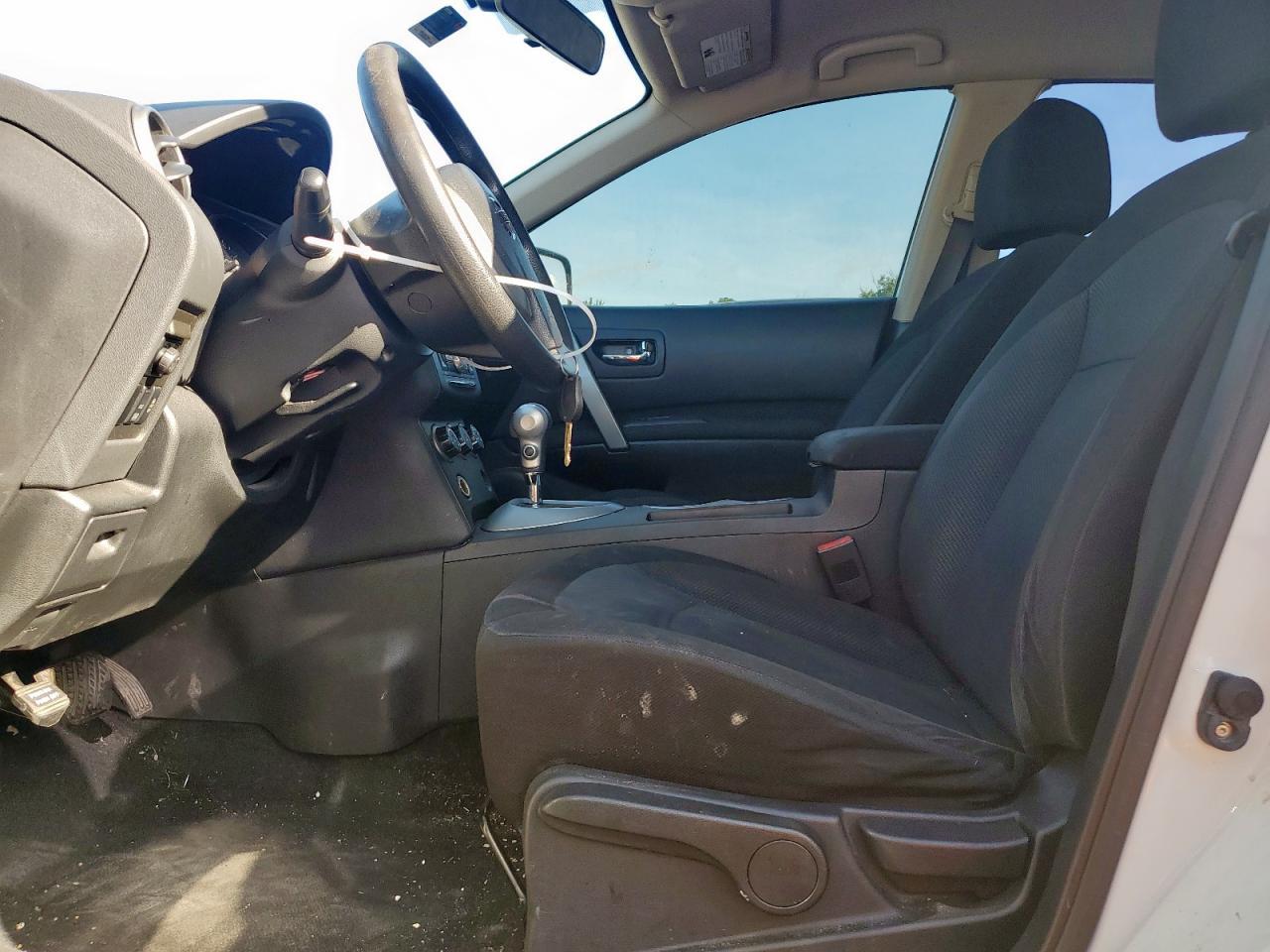 2011 NISSAN ROGUE