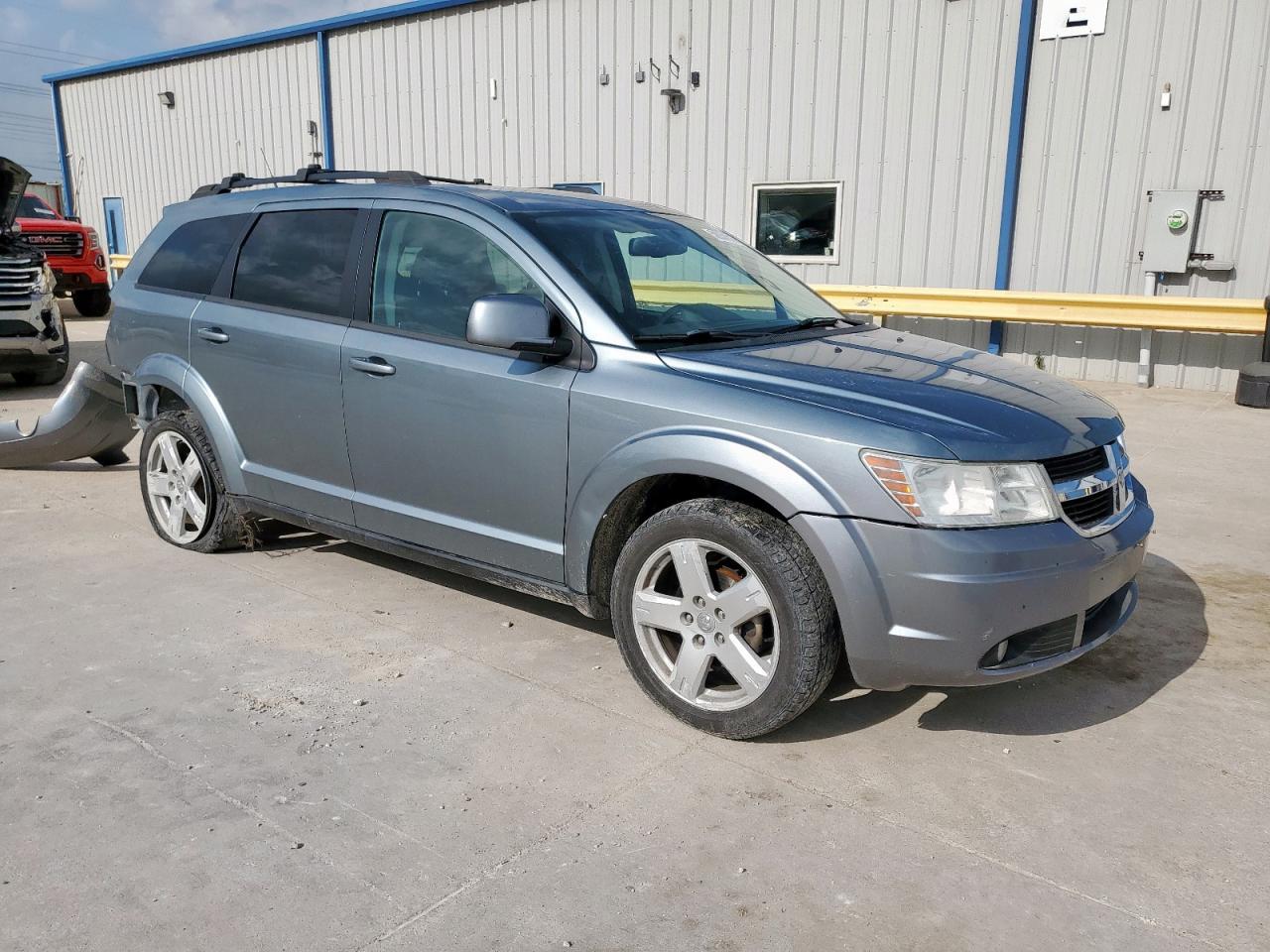2010 DODGE JOURNEY