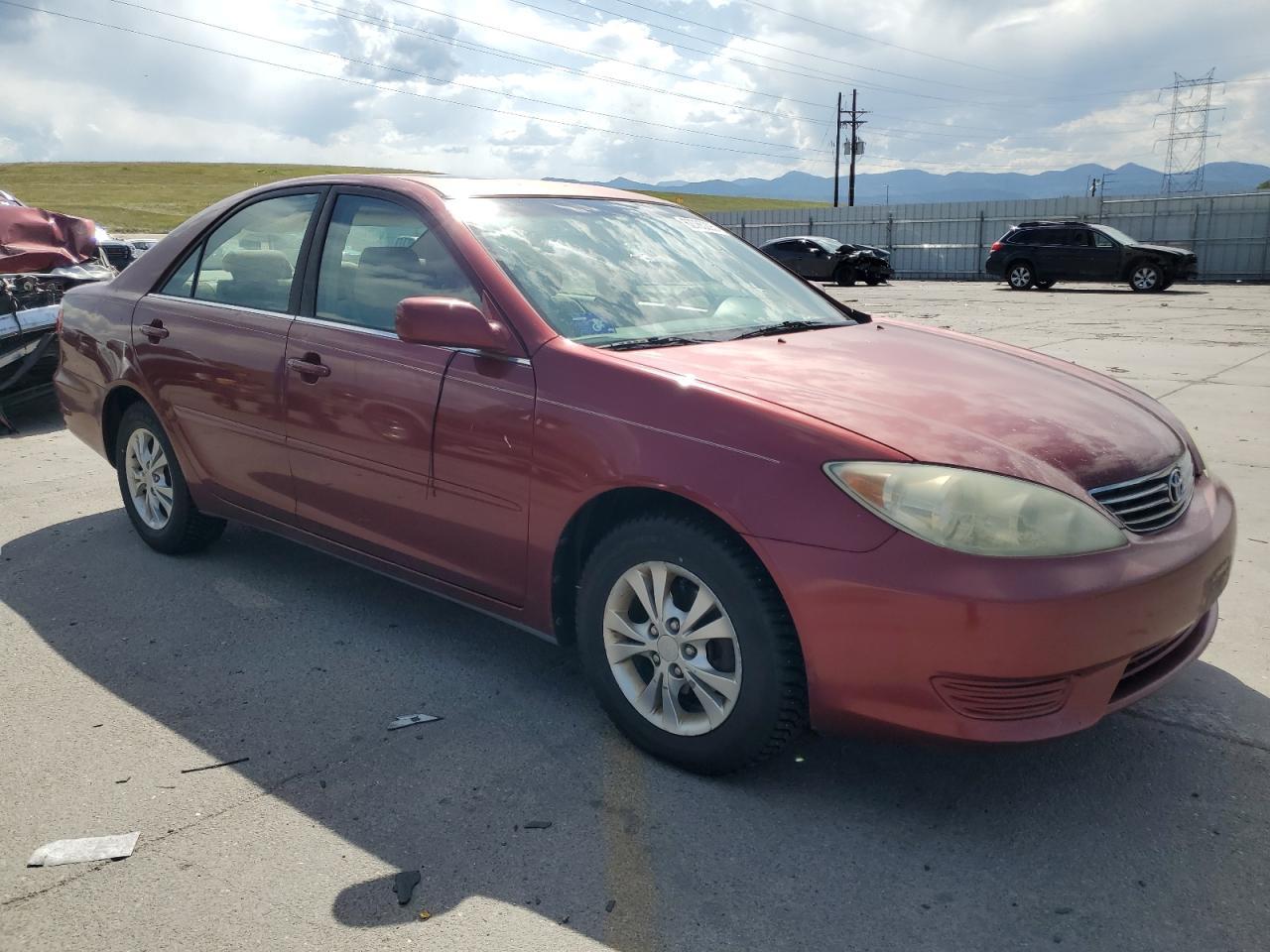 2005 TOYOTA CAMRY
