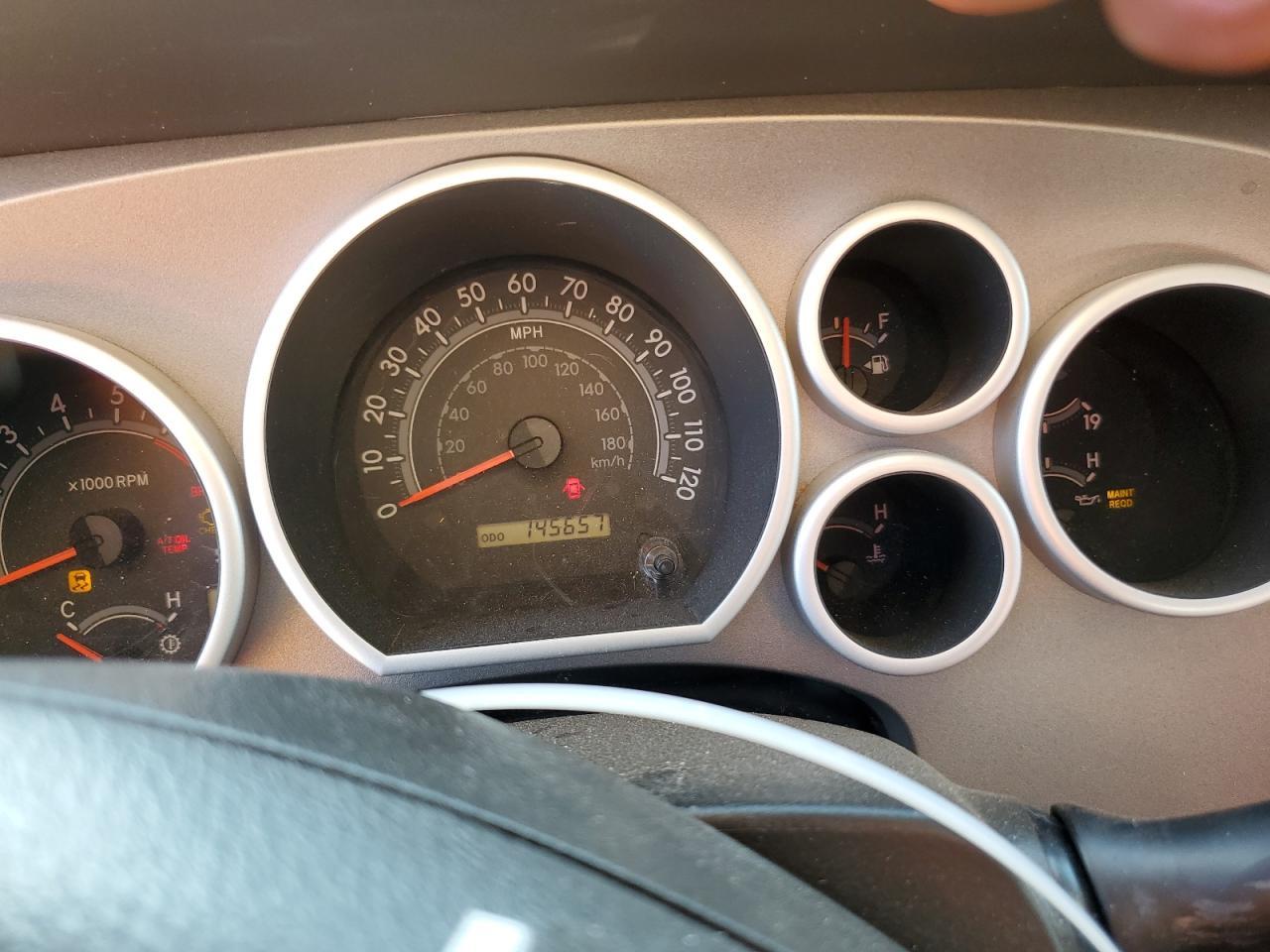 2011 TOYOTA TUNDRA
