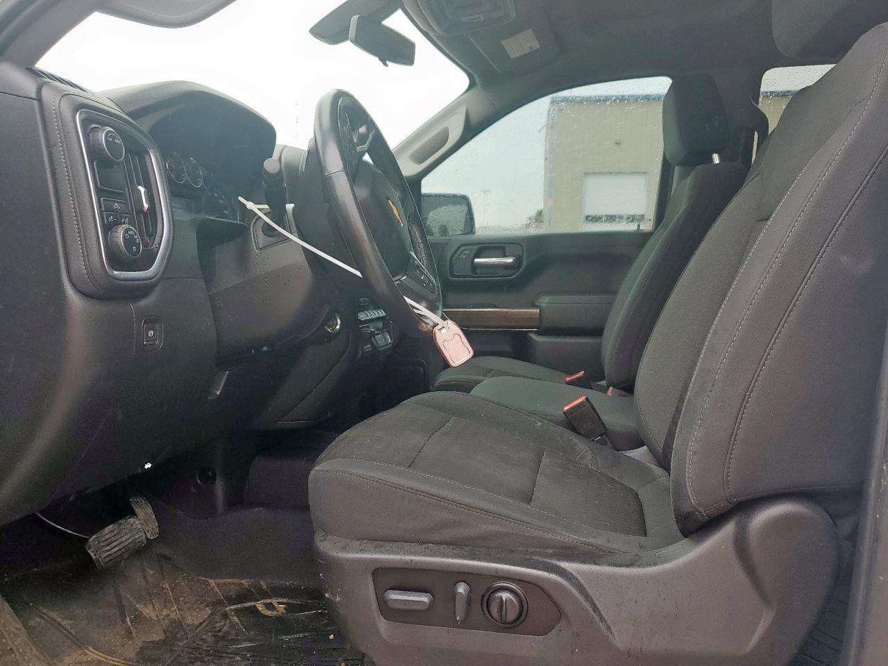 2022 CHEVROLET Silverado