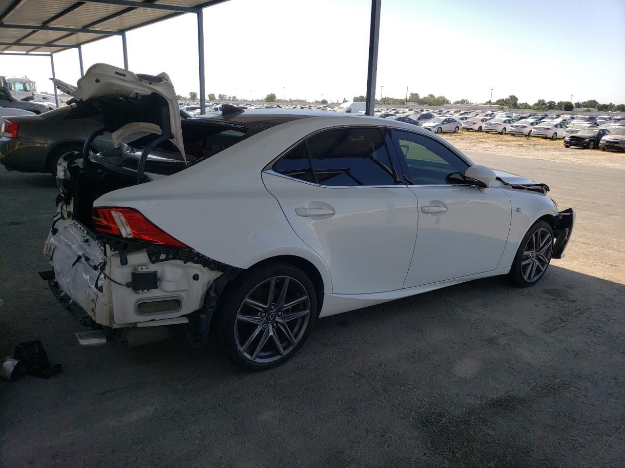 2016 LEXUS IS 200t