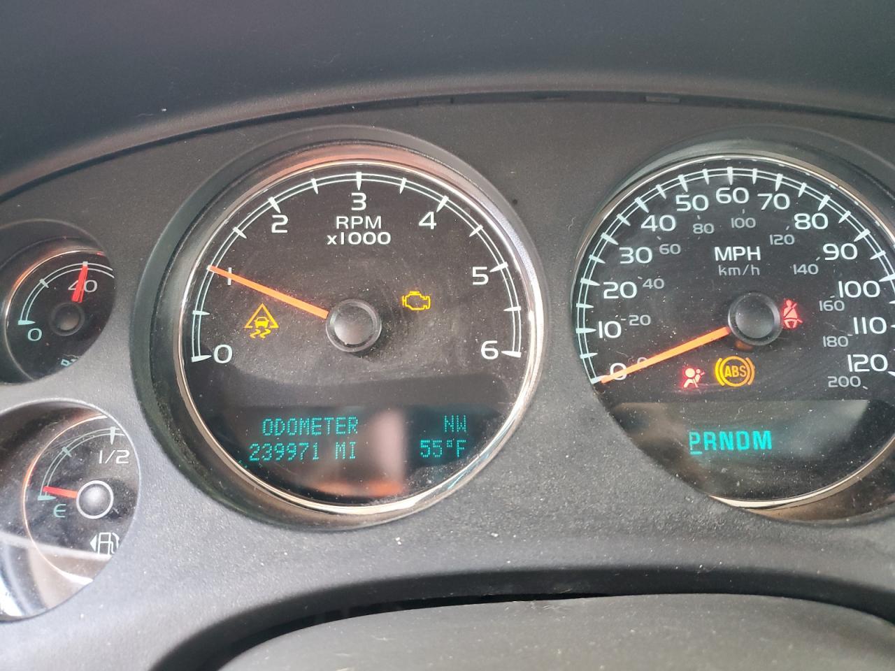2011 CHEVROLET Tahoe