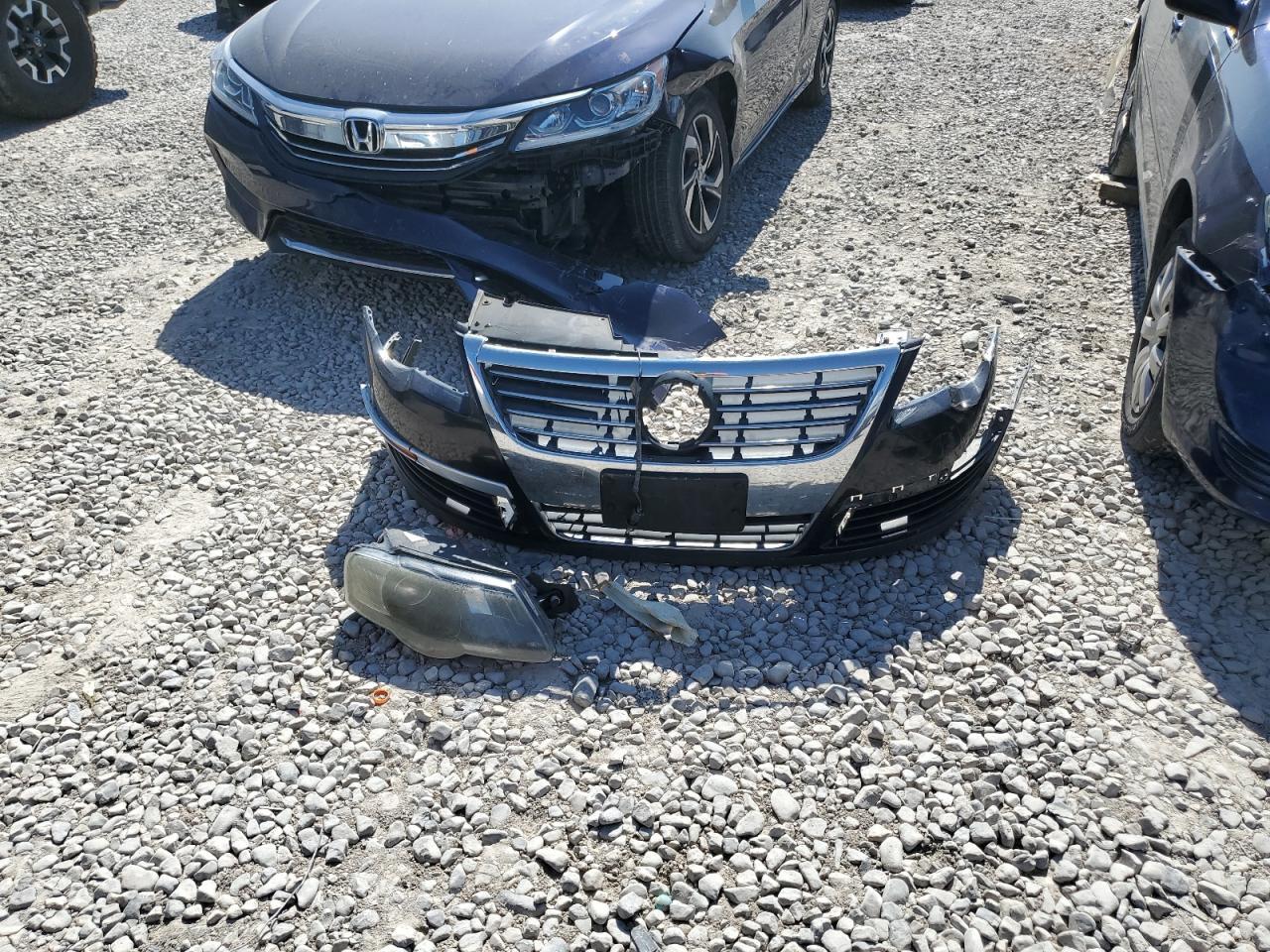 2007 VOLKSWAGEN Passat