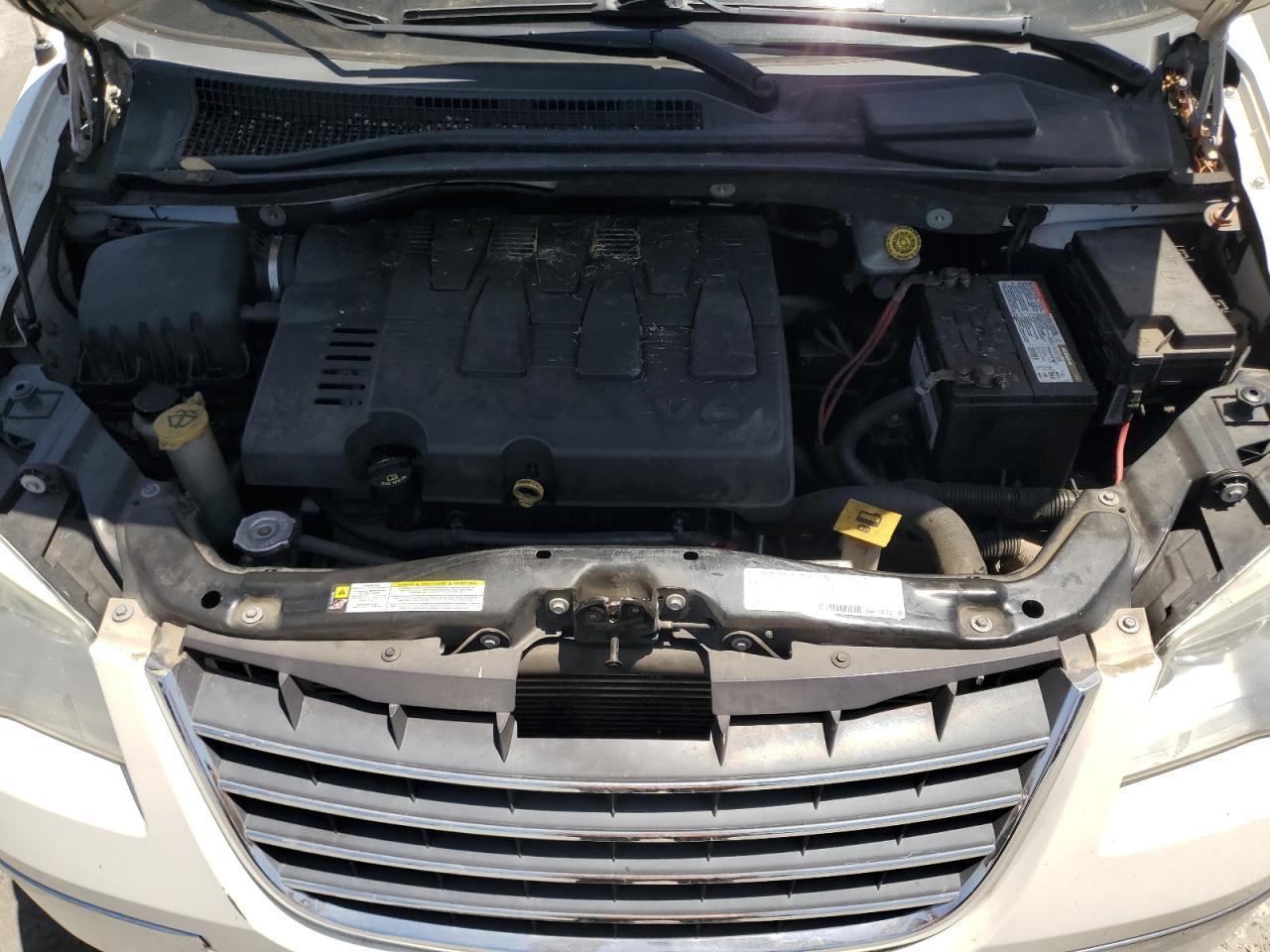 2008 CHRYSLER Town & Country