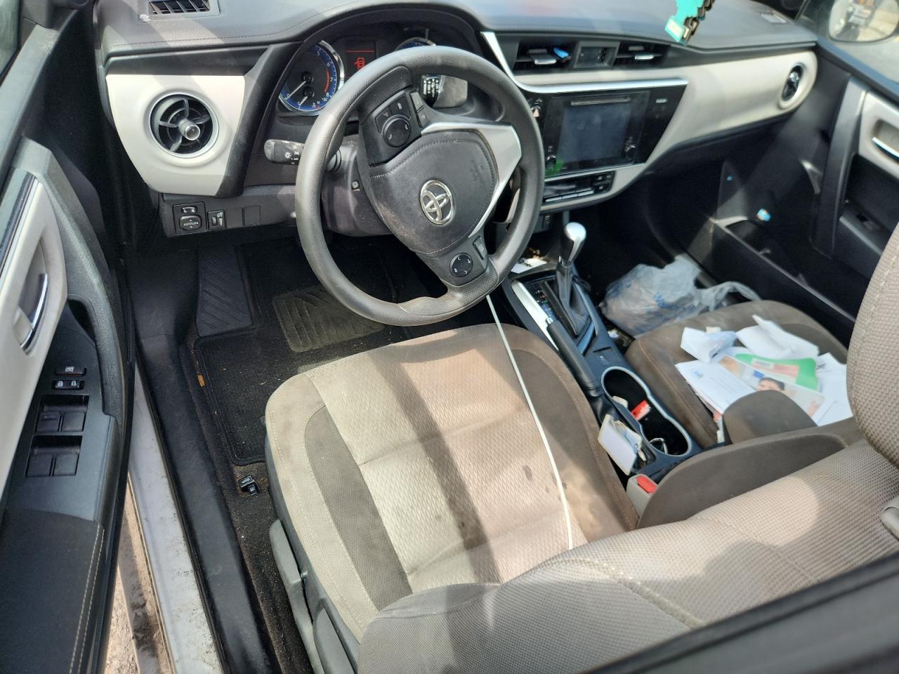 2017 TOYOTA COROLLA