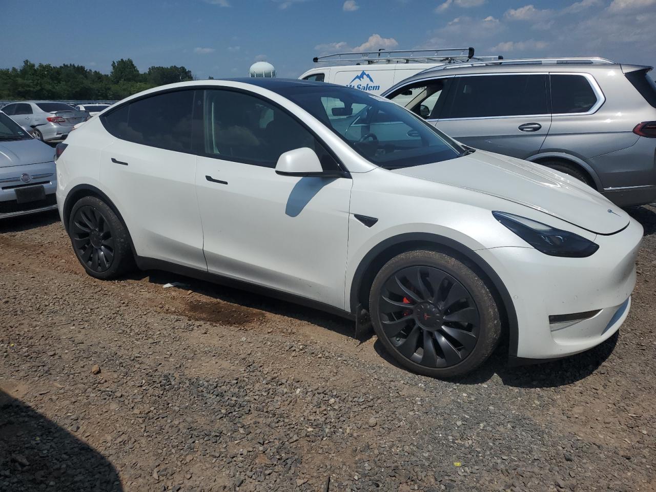 2022 TESLA MODEL Y