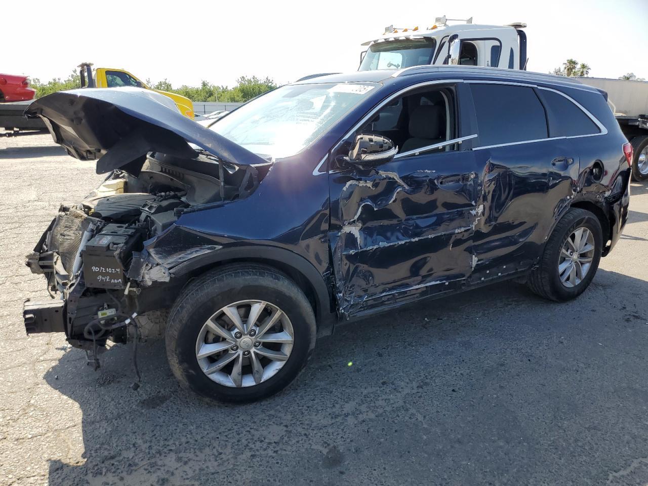 2016 KIA SORENTO