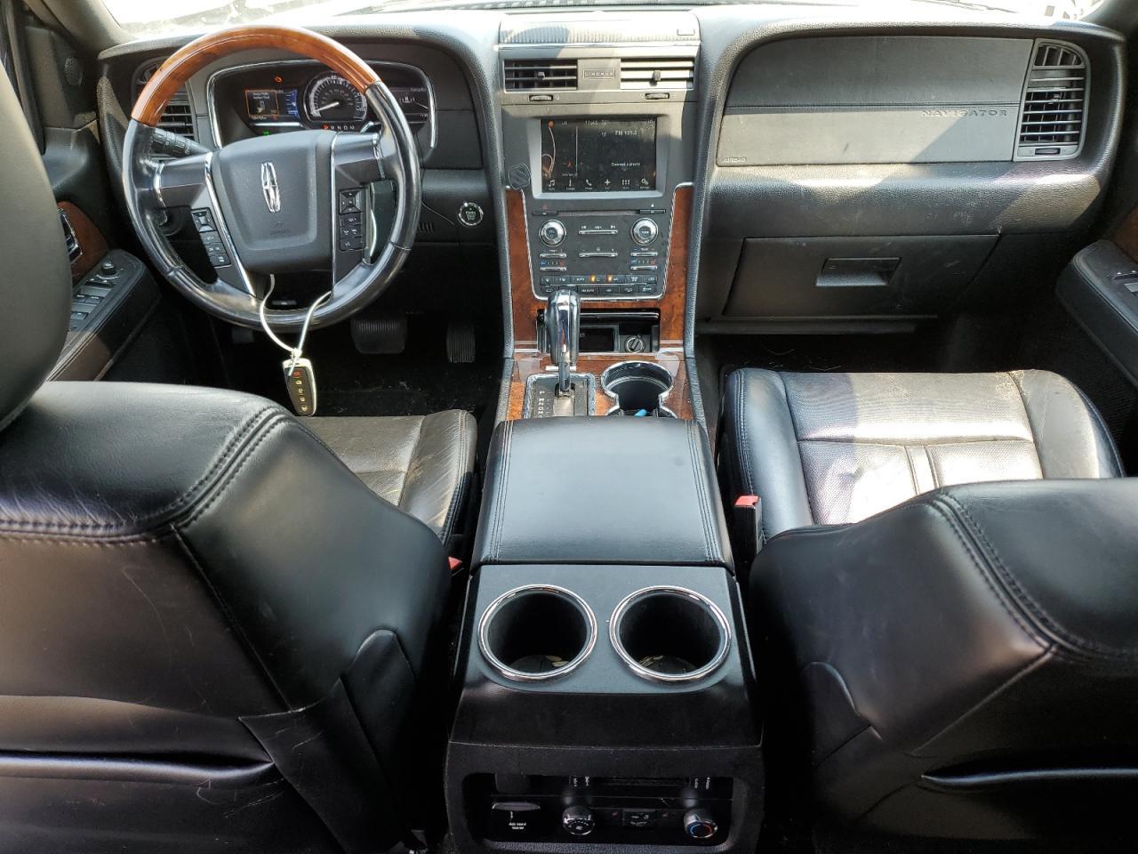 2016 LINCOLN Navigator