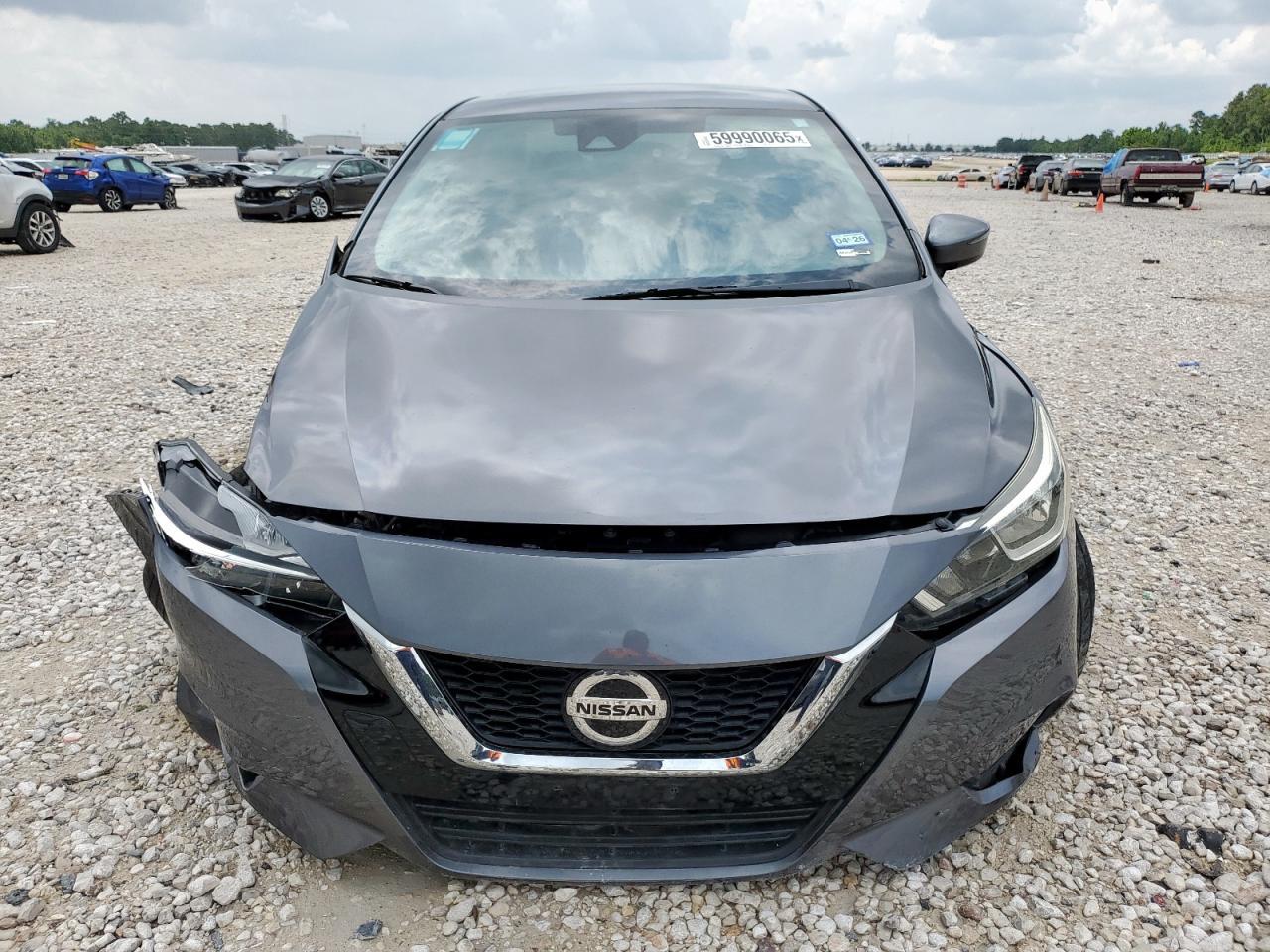 2021 NISSAN VERSA