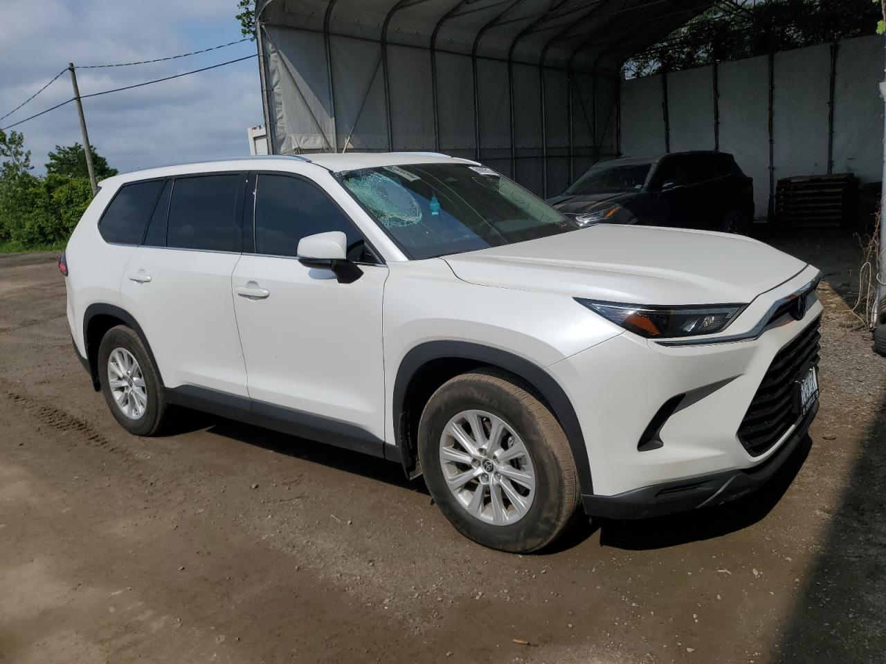 2024 TOYOTA HIGHLANDER