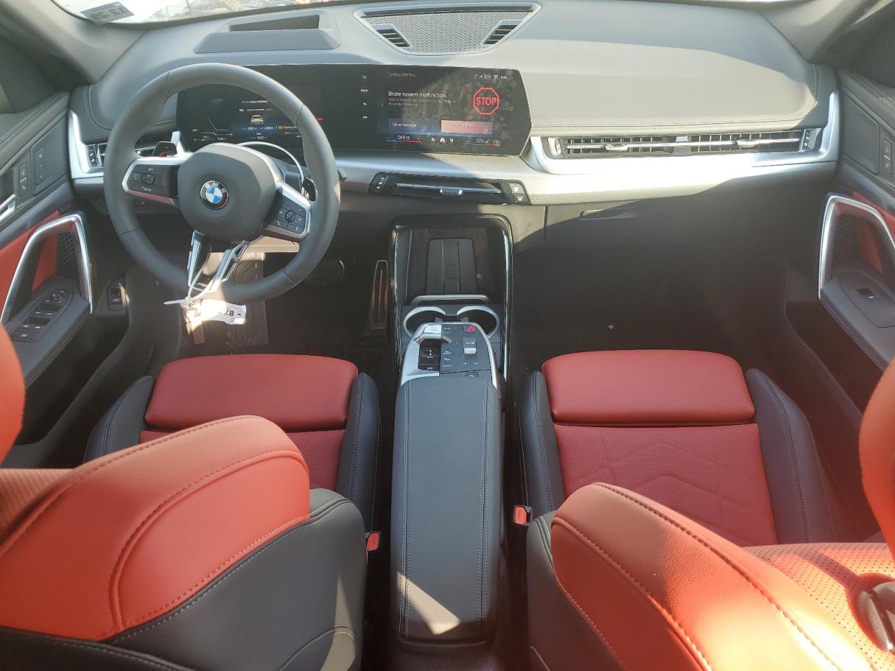 2025 BMW X1