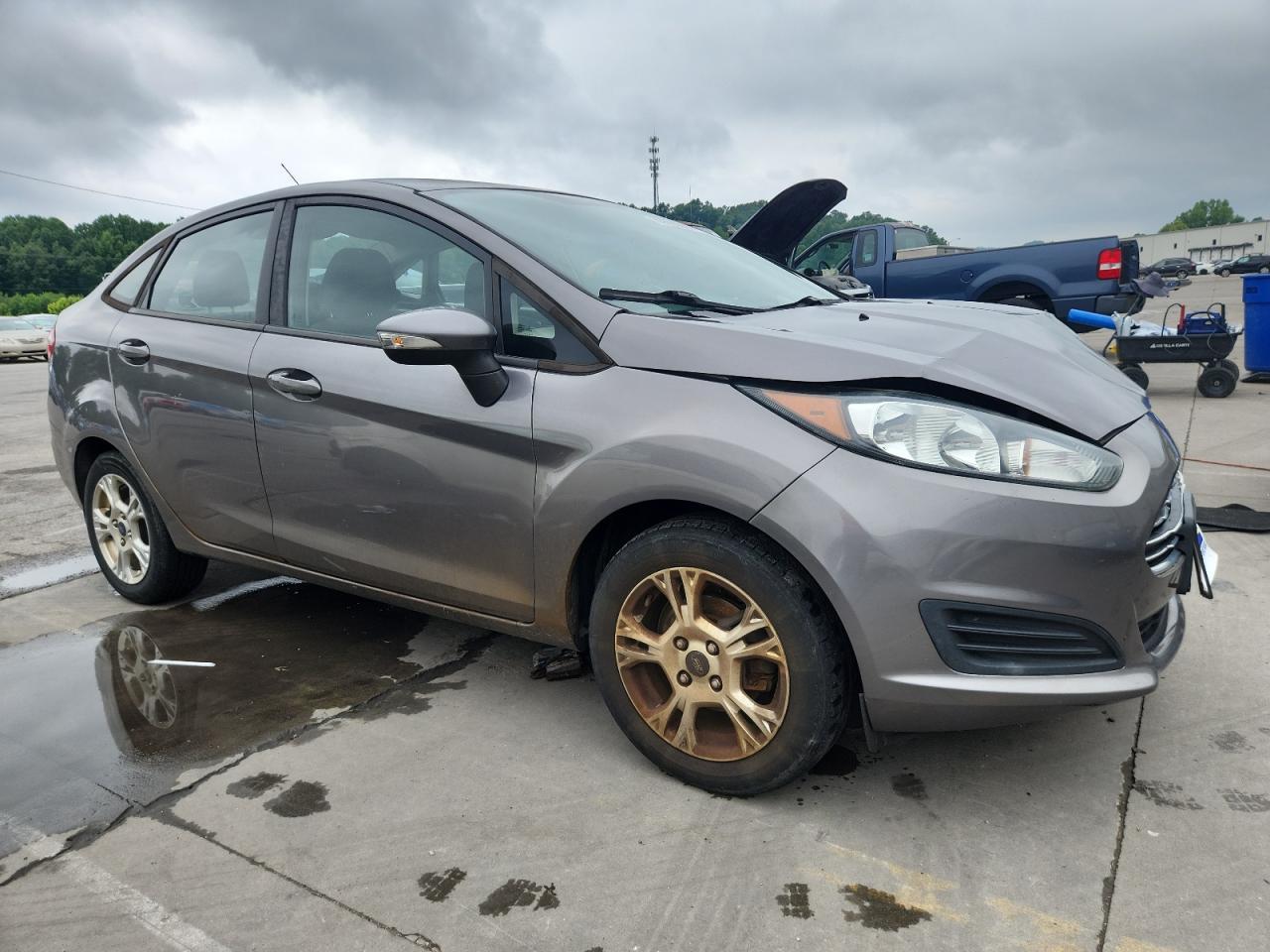 2014 FORD Fiesta