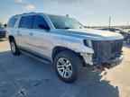 2016 CHEVROLET Suburban