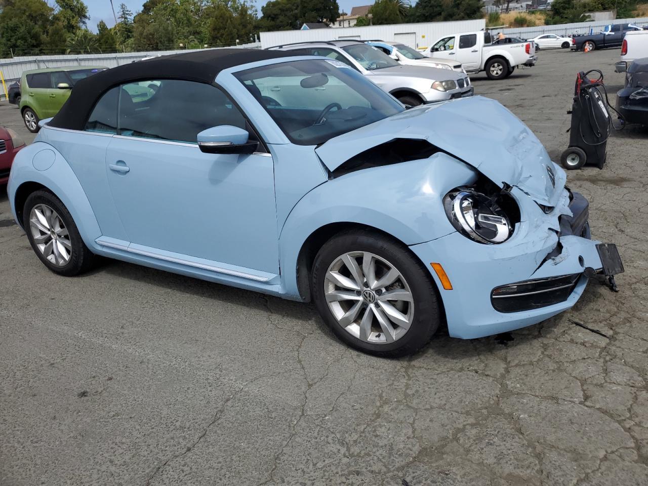 2014 VOLKSWAGEN Beetle