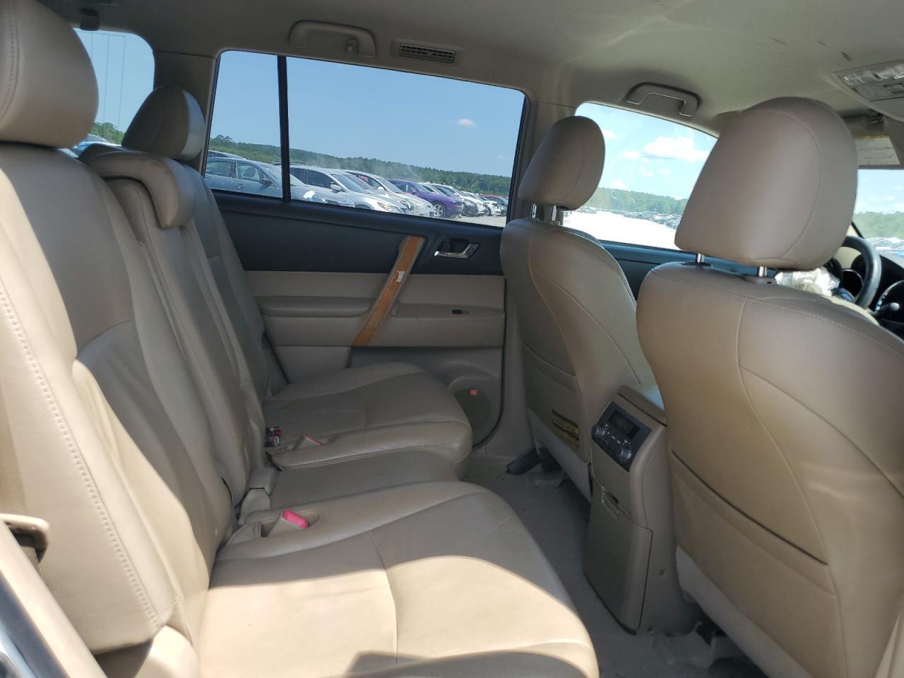 2009 TOYOTA HIGHLANDER