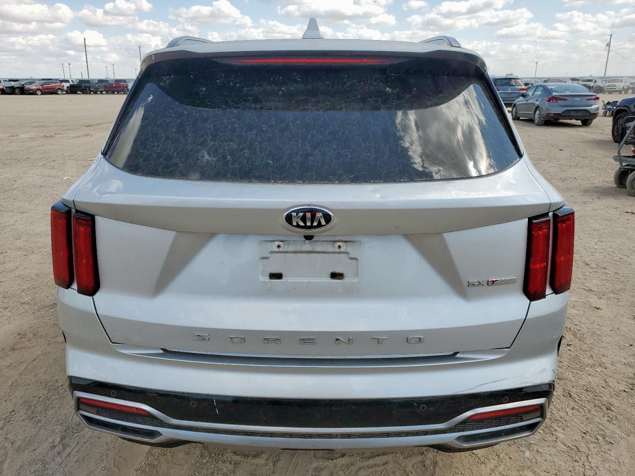 2021 KIA SORENTO