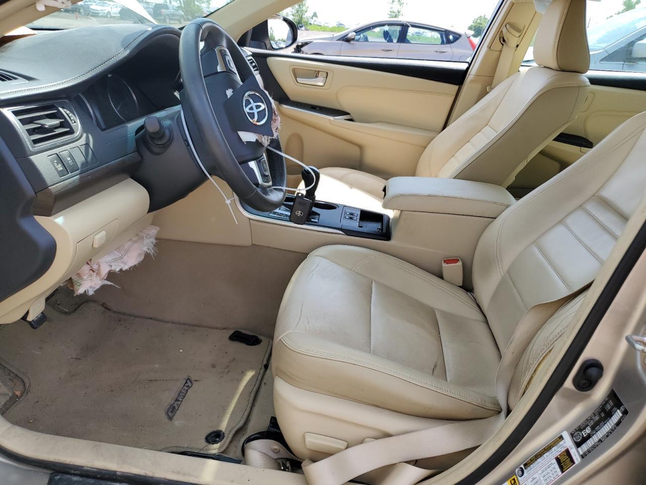2017 TOYOTA CAMRY