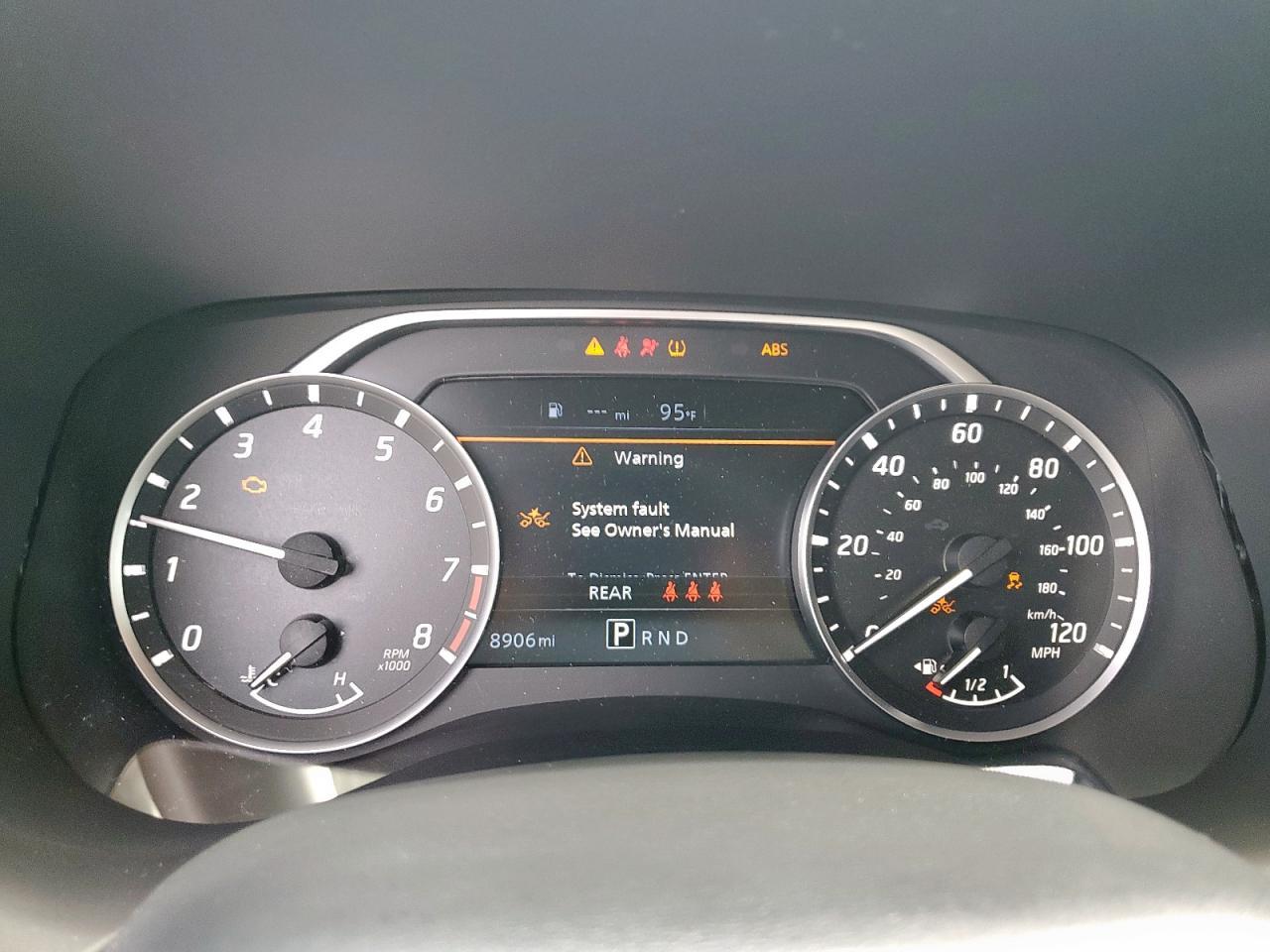 2024 NISSAN Frontier