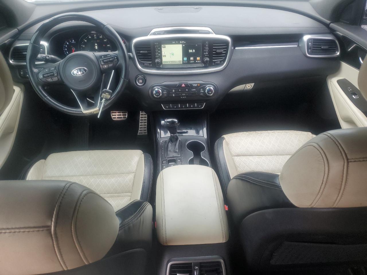 2016 KIA SORENTO