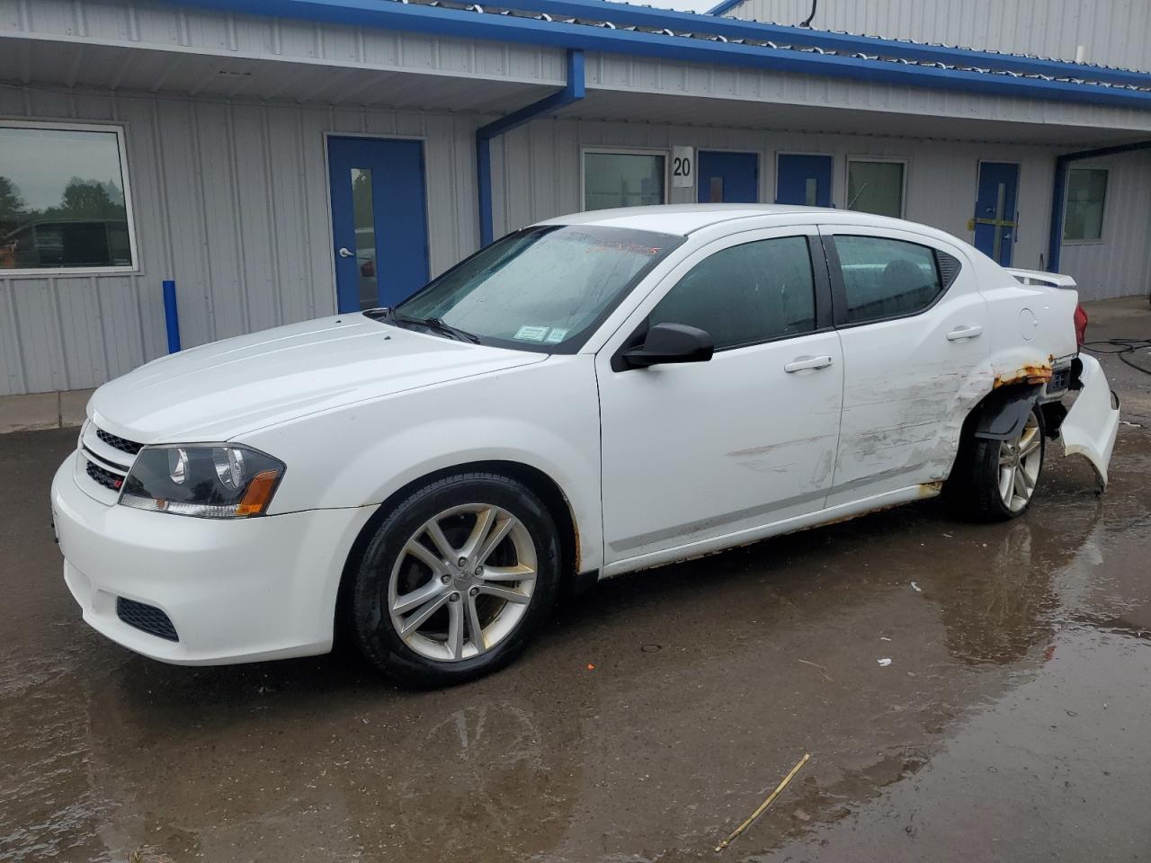 2014 DODGE Avenger