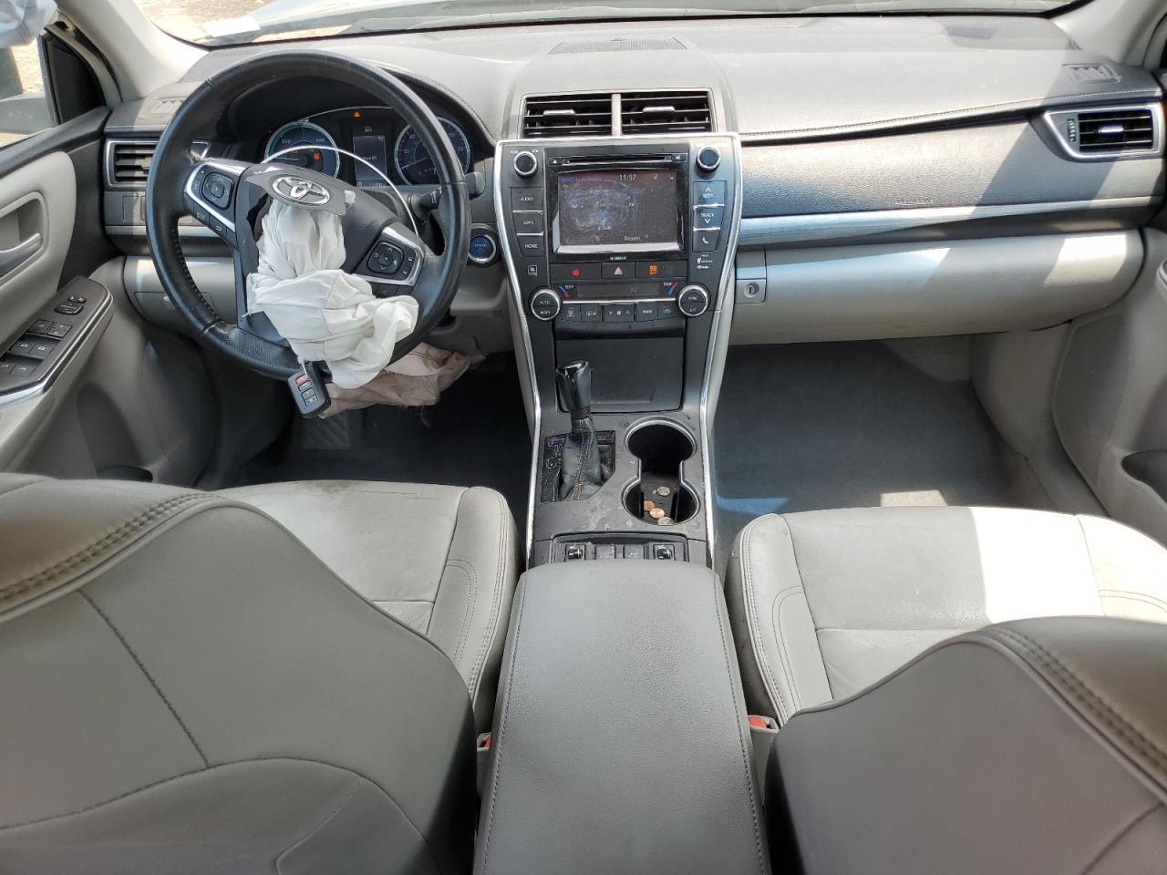 2017 TOYOTA CAMRY