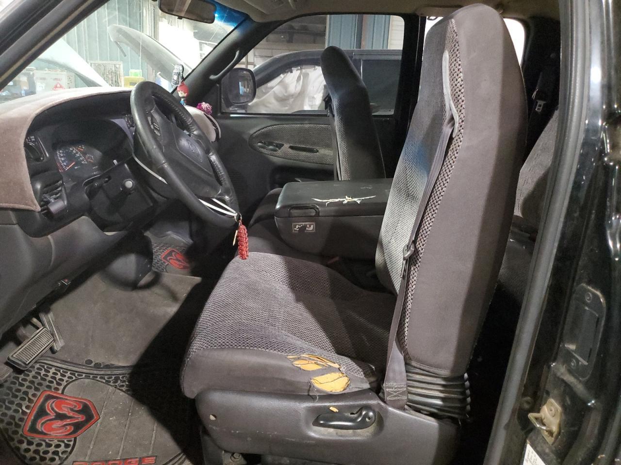 2001 DODGE RAM 1500
