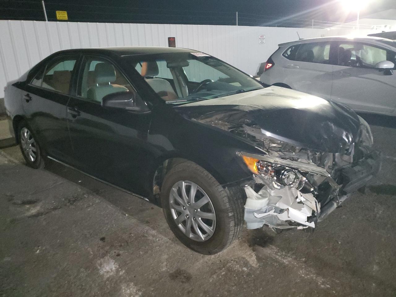 2013 TOYOTA CAMRY