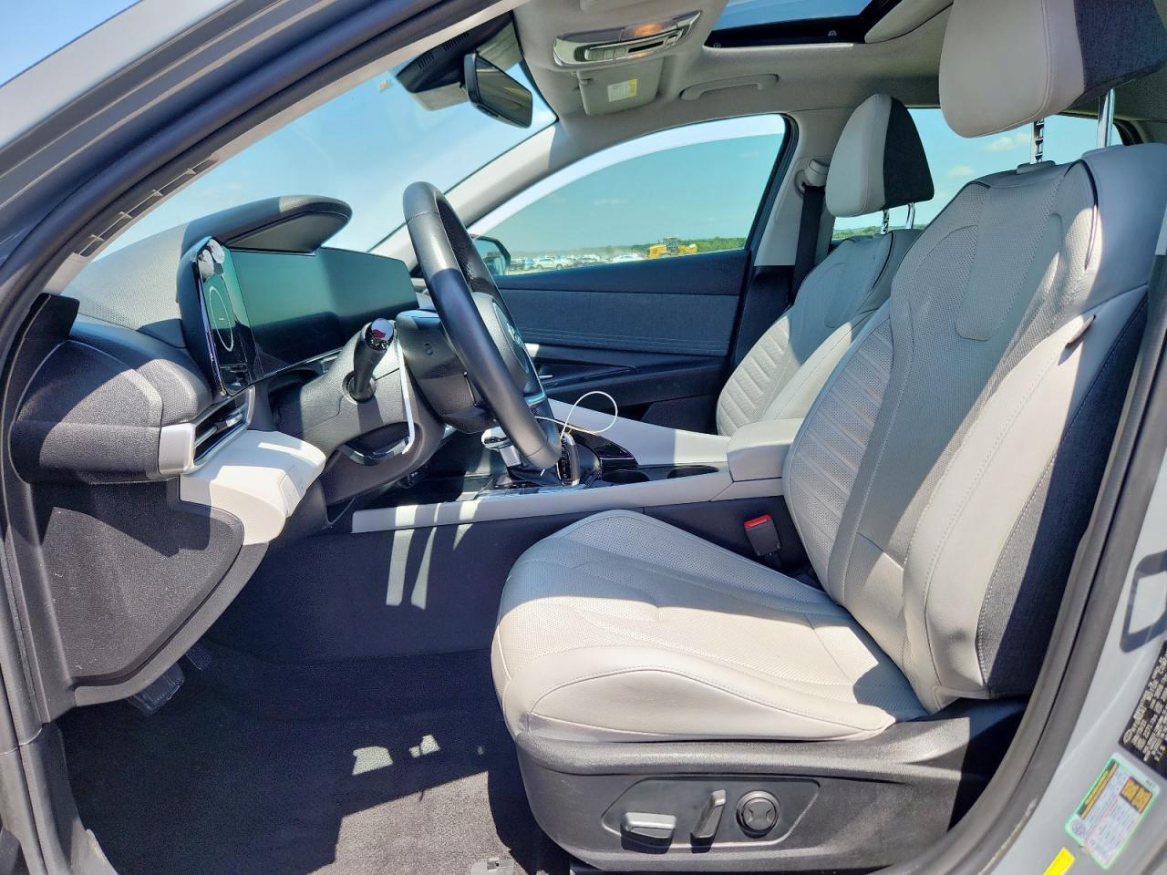 2021 HYUNDAI ELANTRA