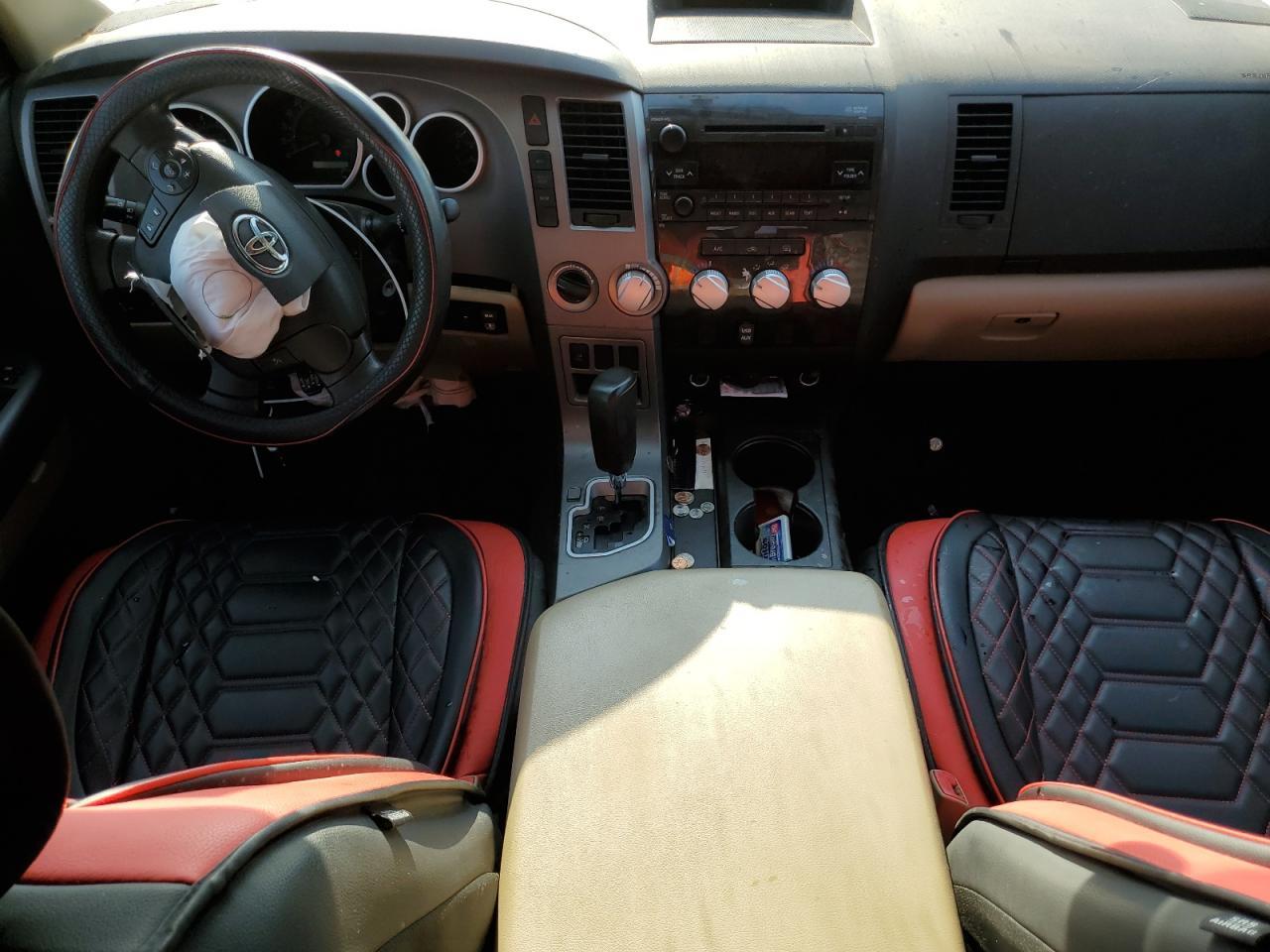 2011 TOYOTA TUNDRA