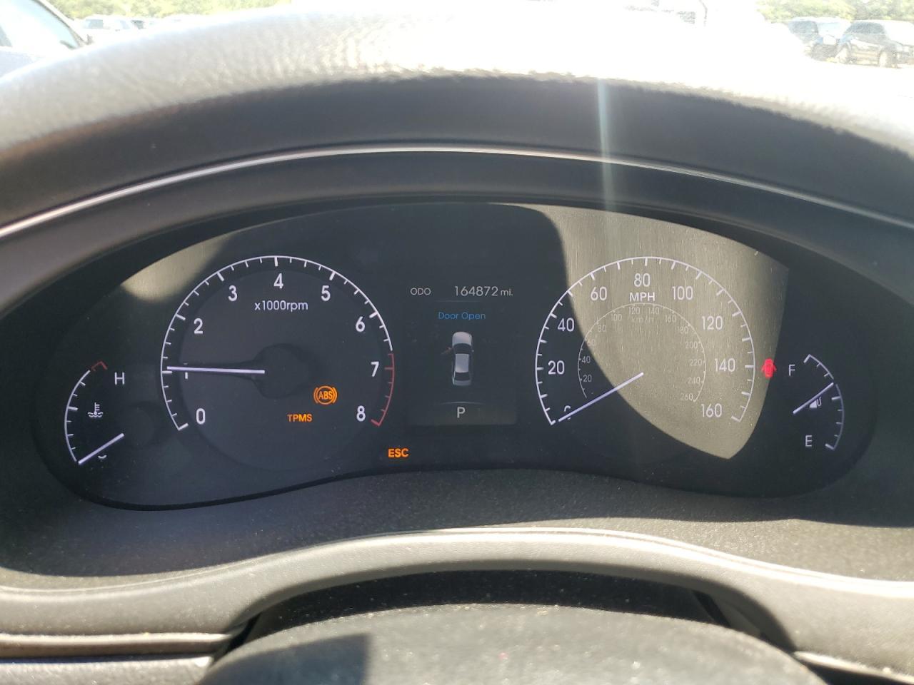 2013 HYUNDAI GENESIS