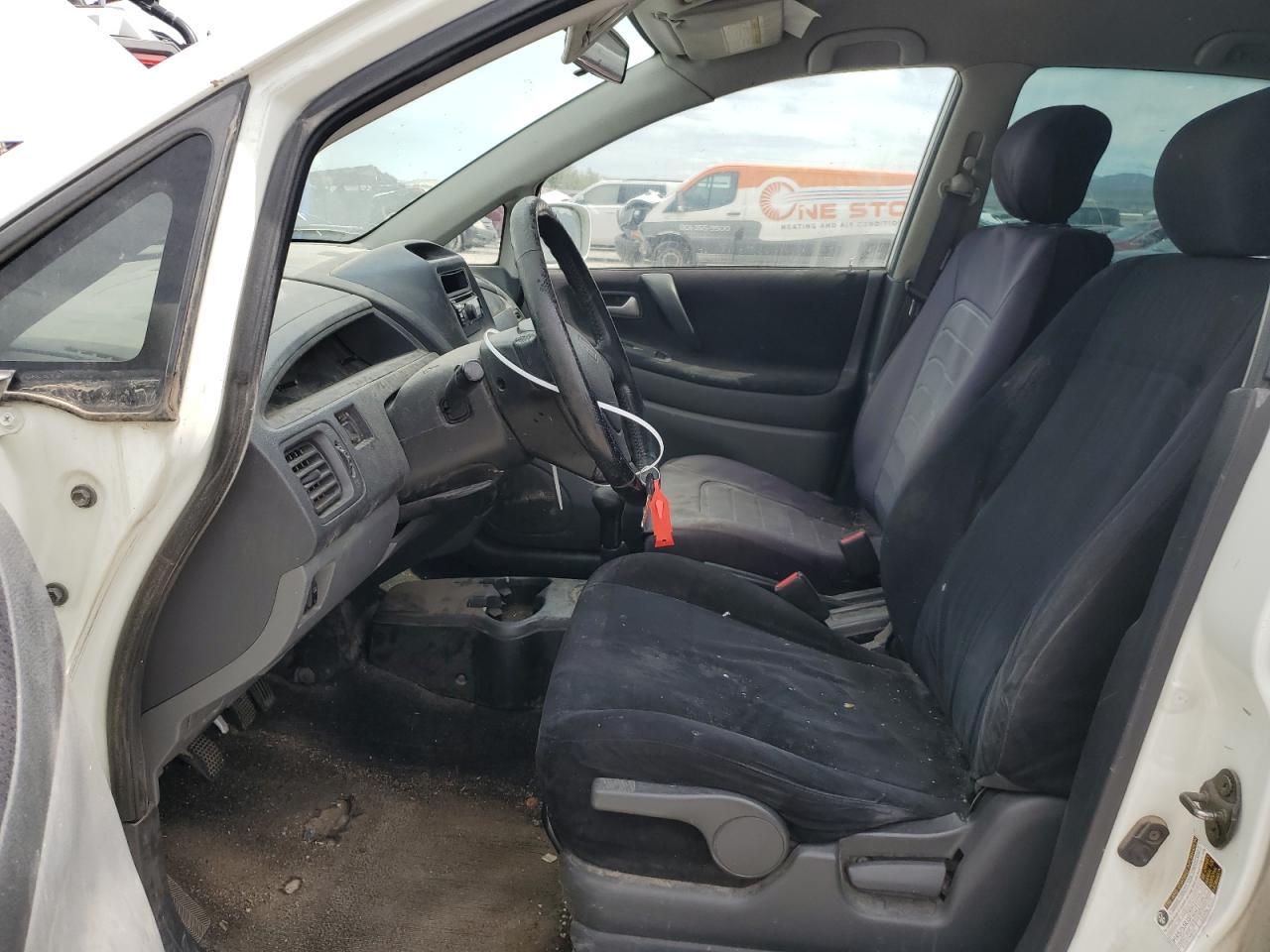 2004 SUZUKI Aerio