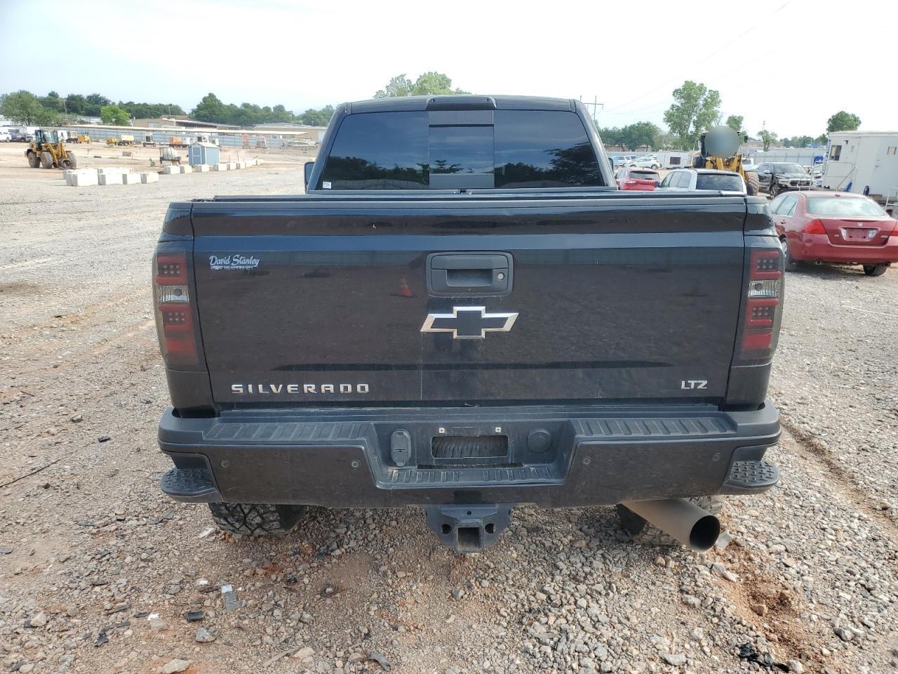 2018 CHEVROLET Silverado