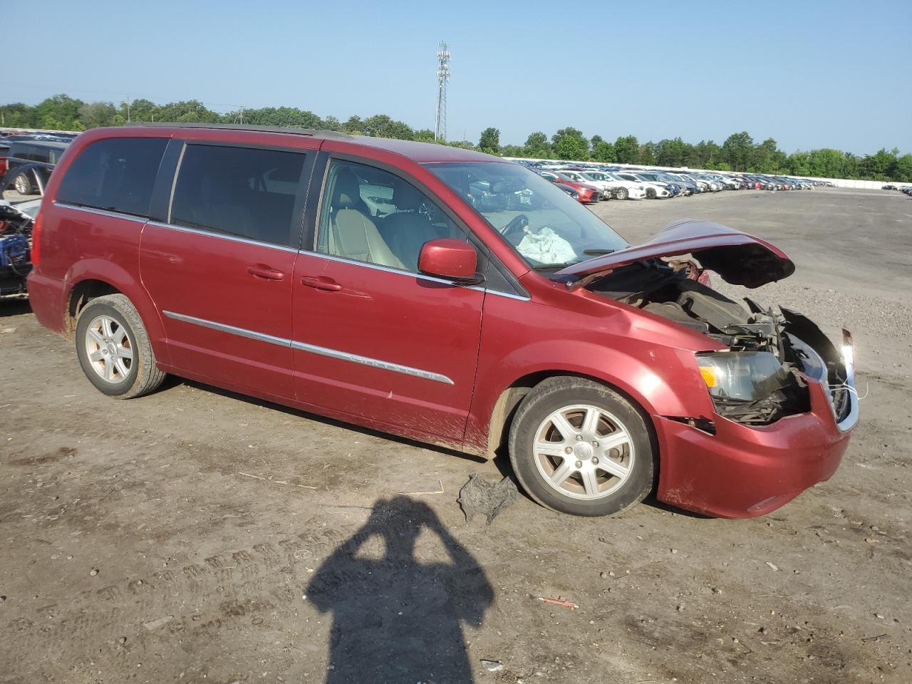 2012 CHRYSLER Town & Country
